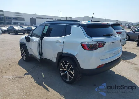 2025 Jeep Compass Limited 4X4 из США, поврежденный, VIN 3C4NJDCN0ST610620